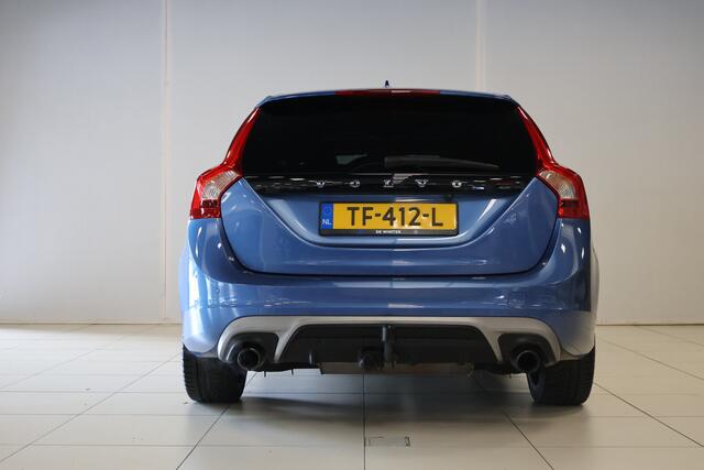 Volvo V60 2.0 T4 Business Sport