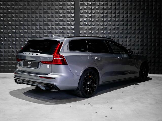 Volvo V60 2.0 T8 AWD Polestar Engineered