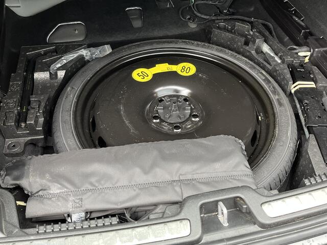 Volvo V60 2.0 B4 Inscription | Panoramadak | Harman kardon Audio | Head-up display | Stoel verwarming en verkoeling | 360 camera