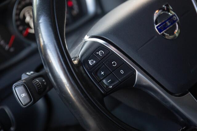 Volvo V60 2.0 T4 Polar+ Dynamic , Trekhaak, Panoramadak,