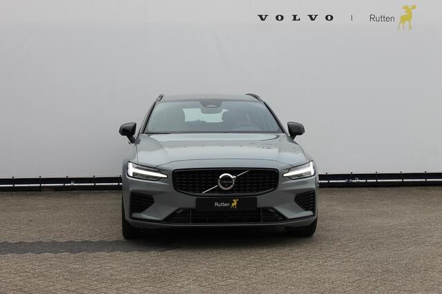 Volvo V60 T6350PK Autm. Plug-in hybrid AWD Plus Dark Long Range / Google infotainment / Semi elekrisch wegklapbare trekhaak / Verwarmbare voorruit / Elektrisch bedienbare voorstoelen met geheugen / Verwarmbare voorstoelen