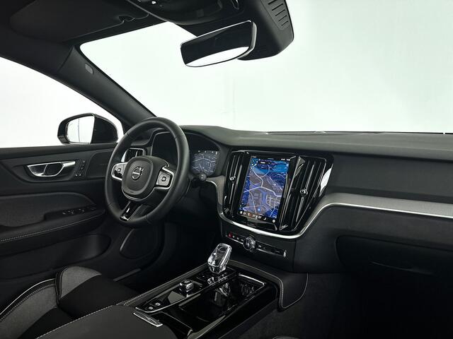 Volvo V60 T6 Plug-in hybrid AWD Plus Dark | 360° camera | Harman Kardon | Stoel- en Stuurverwarming | Trekhaak