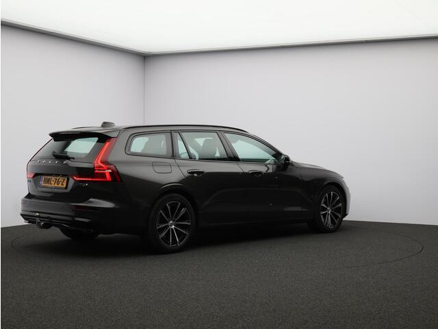 Volvo V60 2.0 T6 Plug-in hybrid AWD Plus Dark / Trekhaak / 360 Camera / Harman Kardon / Elektrische Stoelen / Stoel+Stuurverwarming / BLIS / Keyless / Adaptive Cruise /