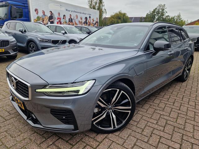 Volvo V60 2.0 T8 Twin Engine AWD R-Design PANO | Harman Kardon | Blis | HUD