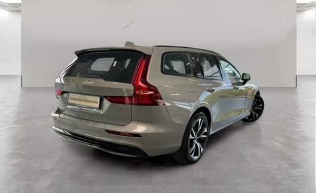 Volvo V60 2.0 B4 Plus Dark, HARMAN/KARDON, LEDER, Elektrische stoelen met geheugen . Een proefrit levert het bewijs. Neem contact op en we maken een afspraak!