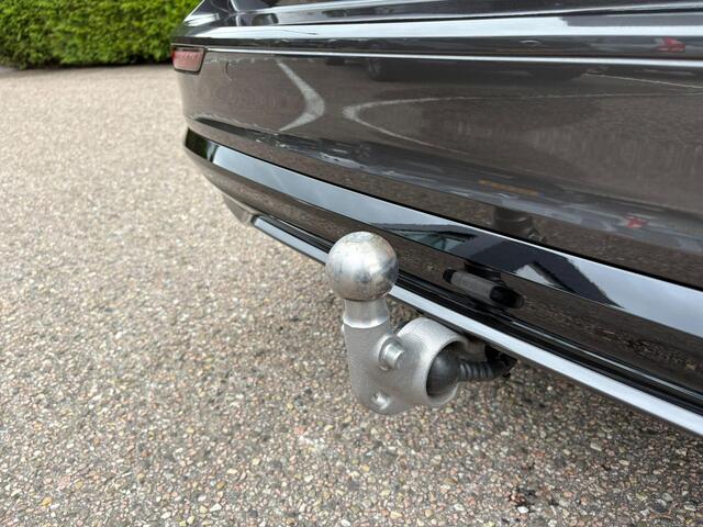 Volvo V60 2.0 T6 Plug-in hybrid AWD Plus Dark | Harman/Kardon | Stoel & Stuur verwarming | Trekhaak |