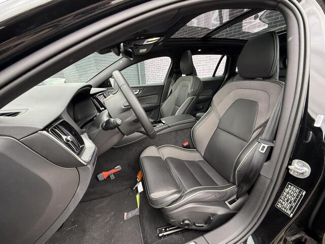 Volvo V60 2.0 T6 Plug-in hybrid AWD Plus Dark | Nieuw Binnen | Trekhaak | Adaptive Cruise Control | Panoramadak | 360 Camera | Harman/Kardon | Stuurverwarming | Stoelverwarming voor & achter | Power Seats | Sportstoelen |