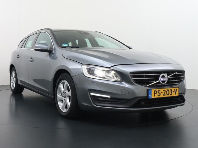 Volvo V60 1.5 T3 Summum Automaat Navigatie Stoelverwarming