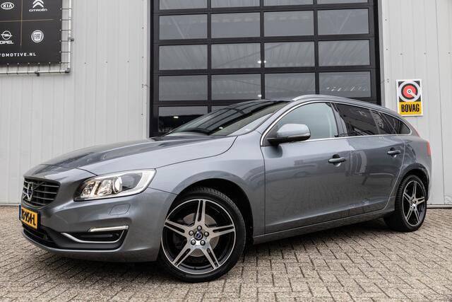 Volvo V60 2.0 T4 190PK Summum ?1JaarBOVAG?NAV?Leer?Schuifdak?Trekhaak