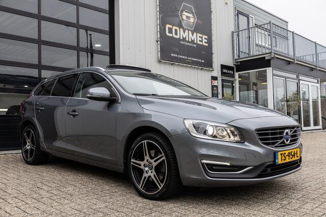 Volvo V60 2.0 T4 190PK Summum ?1JaarBOVAG?NAV?Leer?Schuifdak?Trekhaak