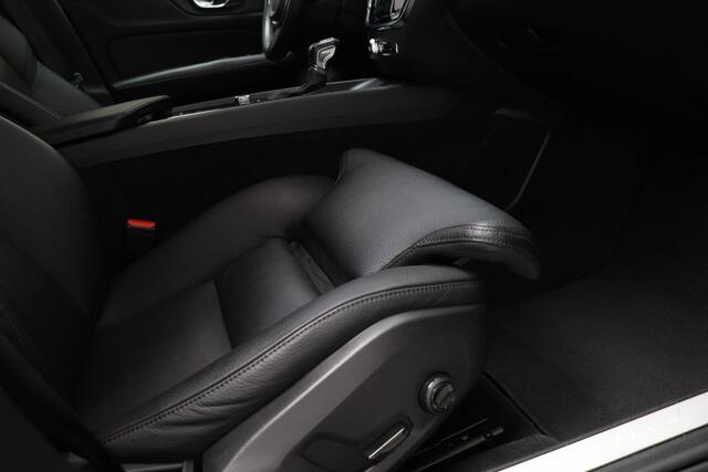 Volvo V60 2.0 T4 Momentum Pro | SCANDINAVIAN LINE / COMFORT PLUS / PARK ASSIST- PACK