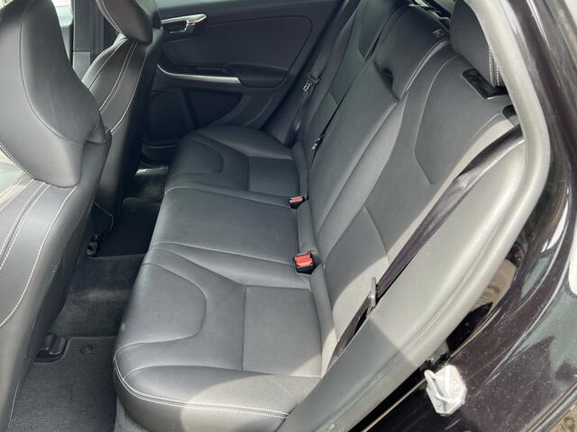 Volvo V60 2.0 T3 Kinetic