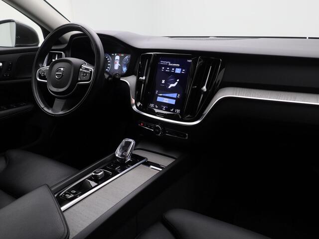 Volvo V60 2.0 B3 Inscription | 360° | ADAPTIVE | H&K | KEYLESS | STOEL- EN STUURVERW. | TREKHAAK