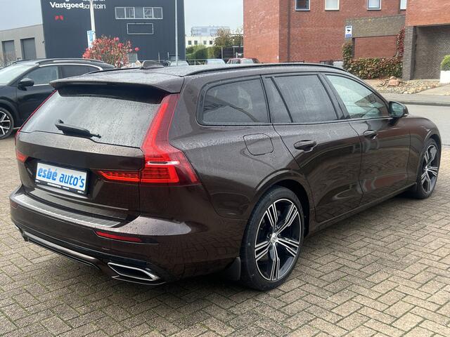 Volvo V60 2.0 T6 Recharge 340 pk AWD R-Design Navigatie Standkachel Camera Carplay Stoelverwarming V + A Led koplampen Blis Pilot Assist Dab BTW Maple Brown Metallic Uniek