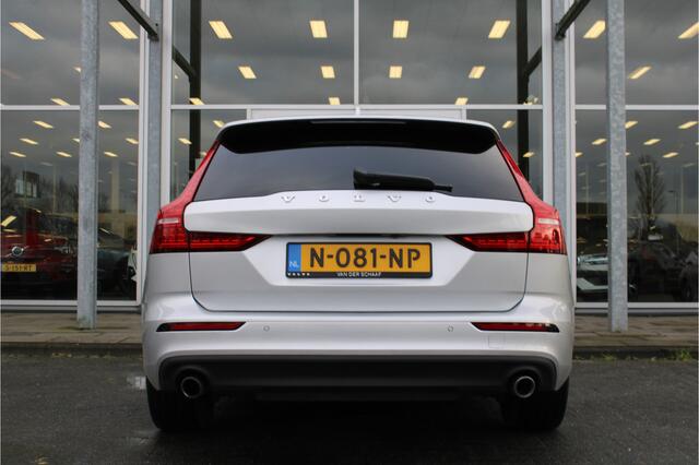 Volvo V60 B3 Automaat Momentum Business | El. Trekhaak | Camera | Adapt. Cruise | PDC V+A | Privacy glass