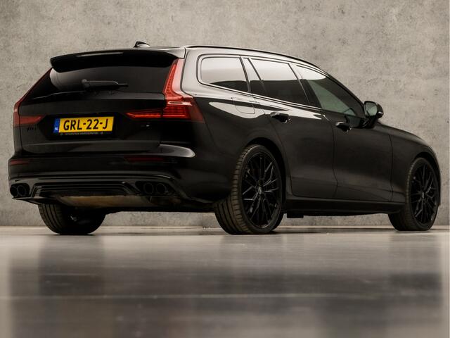 Volvo V60 2.0 T8 Twin Engine AWD R-Design 391Pk Automaat (PANORAMADAK, BLACK EDITION, HEAD-UP DISPLAY, LEDER, MEMORY SEATS, STUUR/STOELVERWARMING, HARMAN/KARODN, 360 CAMERA, ADAPTIVE CRUISE, KEYLESS, NIEUWSTAAT)