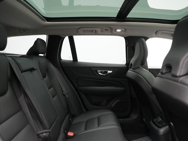 Volvo V60 T6 AWD Plus Bright Plug In Hybrid 350pk Dealer O.H PHEV | Trekhaak Af Fabriek | Panodak | 360 Camera | Adaptive Cruise | Lederen Sportstoelen Memory & Verwarmd | Google Assistent | Apple Carplay | Virtual | Keyless | Blis | Stuur Verwarmd |