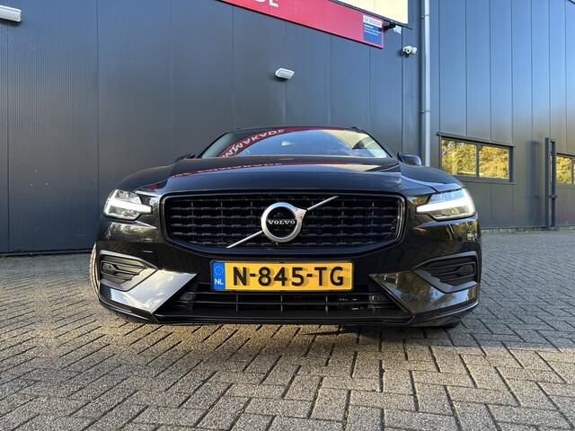 Volvo V60 2.0 B3 Momentum Advantage