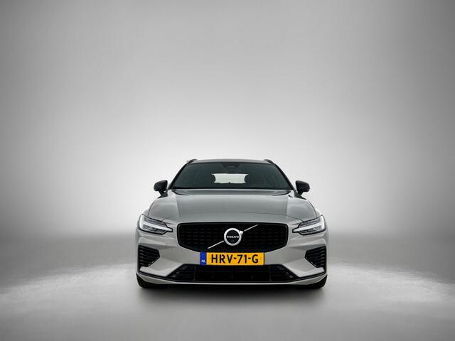 Volvo V60 2.0 T6 Plus Dark | Trekhaak | Sport Leder | 360* | Blis | Pilot