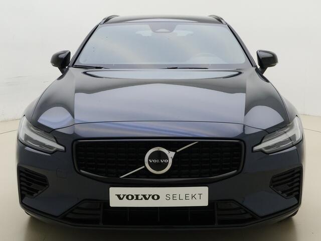 Volvo V60 T6 350pk AWD Plus Dark / Sportleder / Stoel + Stuurw. Verwarming / 19'' / Getint glas / Elektr. Stoelen / Elektr. Achterklep / PDC + Camera /