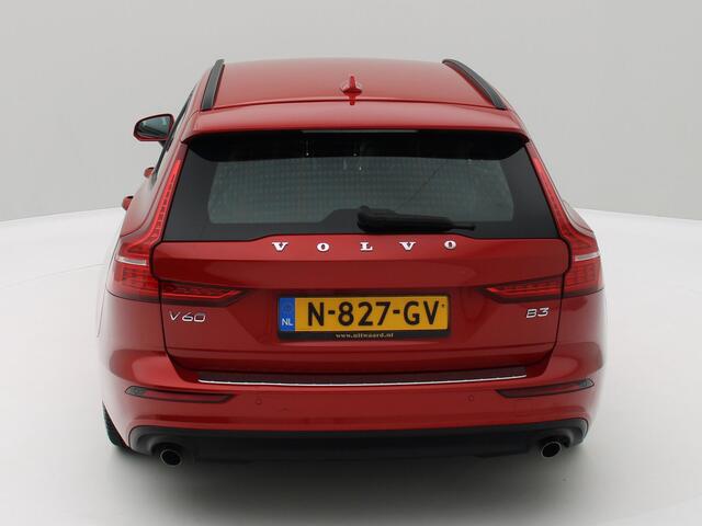 Volvo V60 2.0 B3 Momentum Advantage