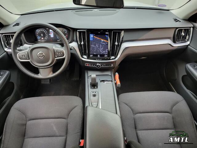 Volvo V60 2.0 B3 Mom. Adv.
