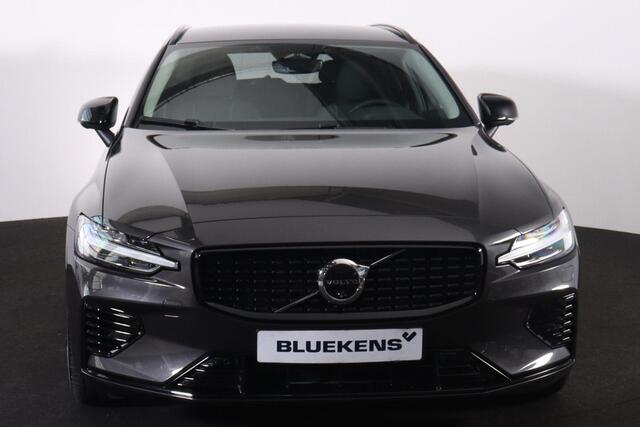 Volvo V60 T6 Recharge AWD Plus Dark - LONG RANGE - IntelliSafe Assist & Surround - 360º Camera - Harman/Kardon audio - Adaptieve LED koplampen - Verwarmde voorstoelen, stuur & achterbank - Parkeersensoren voor & achter - Elektr. bedienb. voorstoelen met geheugen - 