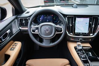 volvo-v60-t6-plug-in-hybrid-awd-ult