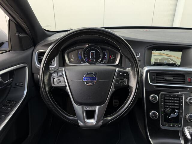 Volvo V60 2.0 T4 R-Design | Adaptive | BLIS | Trekhaak | Volledig onderhouden