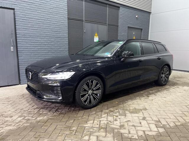 Volvo V60 T6 Plug-in hybrid Plus Dark | Panoramadak | Trekhaak | ACC | 360° Camera | Stoel+Stuurverwarming