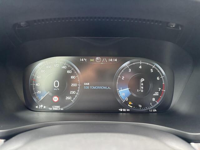 Volvo V60 2.0 T5 Inscription | Trekhaak | Schuif/open dak | Harman Kardon | Full Leder |