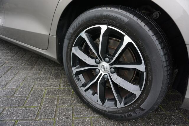 Volvo V60 2.0 B3 164PK MOMENTUM ADVANTAGE NOV 2021 ORIGINEEL NEDERLANDS FULL LED CAMERA NAVI ANDROID-APPLECARPLAY STOEL+STUURVERWARMING CRUISE CLIMA PDC V+A BLUETOOTH PRIVACYGLAS ENZ...