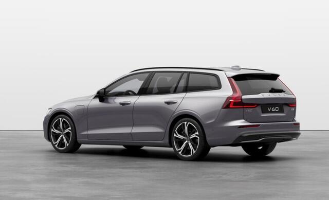 Volvo V60 T8 455PK Automaat AWD Ultra Perf. Ed. Dark Polestar optimisation/ Glossy Black logo voor en achterzijde / Panoramadak/ Head-up display/ Harman Kardon audio/ 360 Camera/ Elektrisch bedienbare voorstoelen met geheugen/ Apple Carplay/ Pilot assit/ Adaptive c