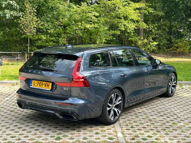 Volvo V60 2.0 B4 R-Design