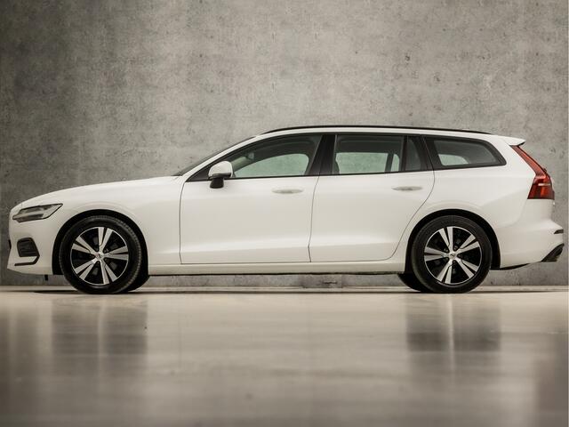 Volvo V60 2.0 B3 Sport 177Pk Automaat (APPLE CARPLAY, GROOT NAVI, STUUR/STOELVERWARMING, GETINT GLAS, ADAPTIVE CRUISE, SPORTSTOELEN, TREKHAAK, PARKEERSENSOREN, NIEUWSTAAT)