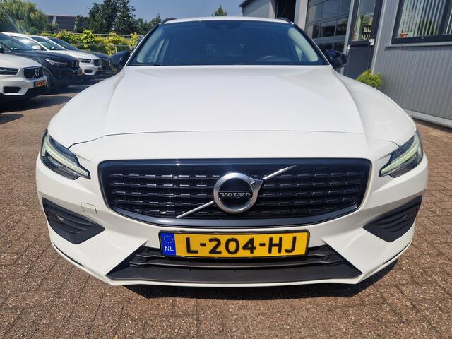 Volvo V60 2.0 B3 Advantage Sports Pack NL Auto | Cam | Blis | Adaptive Cr Pilot Assist
