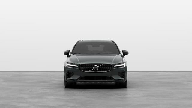 Volvo V60 2.0 T8 Plug-in hybrid AWD Ultra Dark | Bowers & Wilkins | Zwarte hemel | Massage | Stoel ventilatie + Verwarming | Panorama Schuifdak | HUD | Adaptieve Cruise | BLIS | 360° Camera |