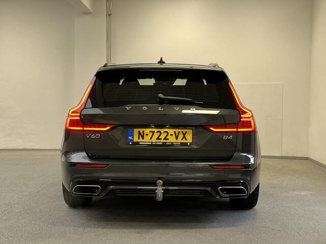 Volvo V60 2.0 B4 R-Design | TREKHAAK | LEDER | CARPLAY | CAMERA | 1e-EIG |