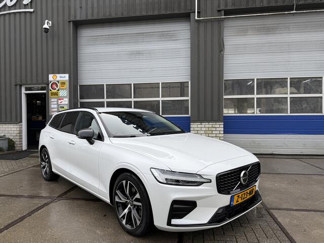 Volvo V60 2.0 B4 Automaat Plus Dark