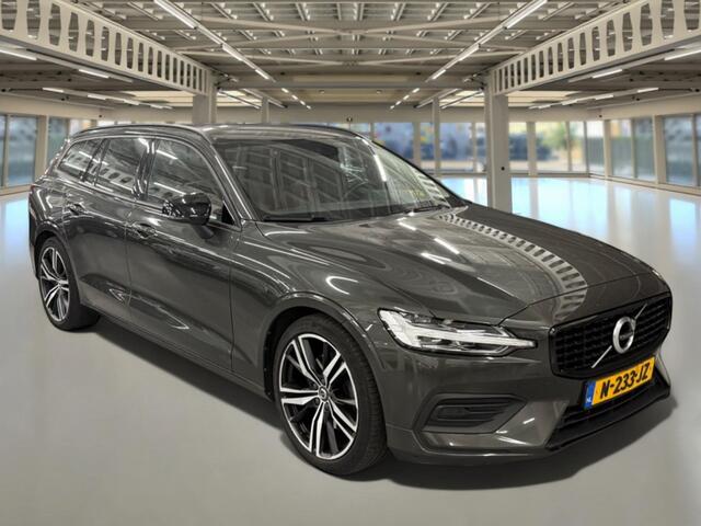 Volvo V60 2.0 B3 Momentum Advantage IntelliSafe Assist/leer/trekhaak/garantie