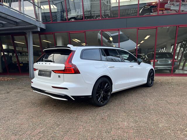 Volvo V60 2.0 B3 Plus Dark | Heico Styling-kit | Pano | H&K | Google Infotainment | Nappa Leder |