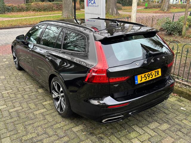 Volvo V60 2.0 B4 R-Design