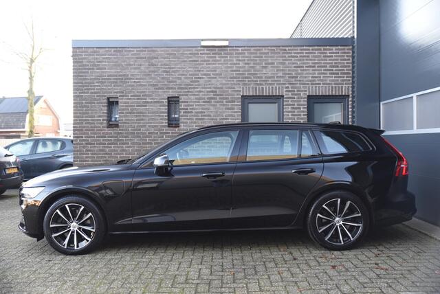Volvo V60 2.0 T6 Plug-in hybrid AWD Plus Bright Recharge / Trekhaak 2000KG