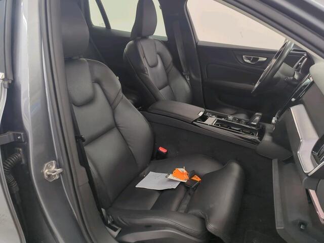 Volvo V60 2.0 T6 Recharge AWD Business Pro NL-AUTO | LEDER | CAMERA