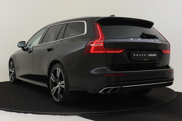 Volvo V60 T8 RECHARGE AWD INSCRIPTION -PANO.DAK|360°CAM|HARMAN/KARDON|HEAD UP-DISP.|POWER-SEATS|STYLING|19"