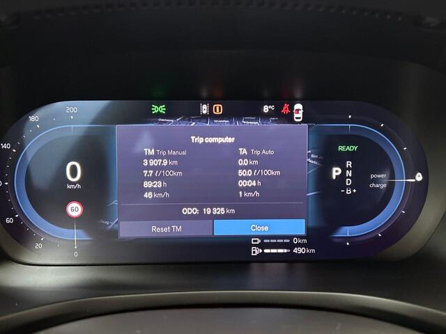 Volvo V60 2.0 T6 AWD Plus Dark | Trekhaak | 360 Camera | Harman Kardon aud