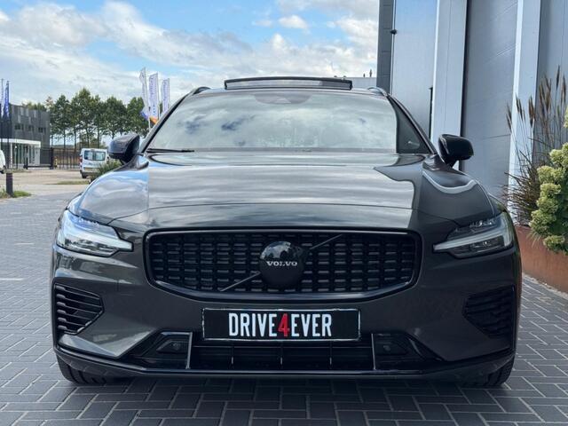 Volvo V60 2.0 T8 TE AWD R-Des. 392pk PANO CR CONTROL NAVI ECC