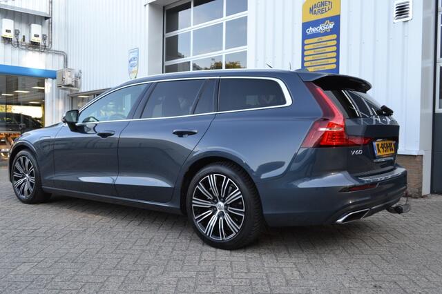 Volvo V60 PHEV 2.0 T8 AWD R. R-Des.