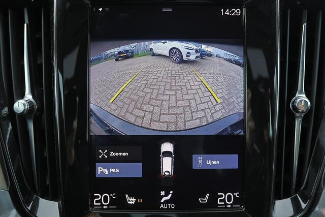 Volvo V60 T5 Inscription - Parkeercamera achter - Verwarmde voorstoelen - Parkeersensoren voor & achter - Elektr. bedienb. bestuurdersstoel met geheugen - Apple Carplay & Android Auto - High Performance audio - Cruise control - 18' LMV