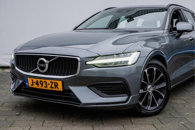 Volvo V60 2.0 B3 Momentum Advantage Trekhaak/ Navigatie/ Carplay/ Pdc/ Cruise control/ Dab/ 17" Lmv